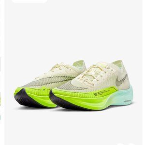 Nike: Nike Vaporfly 2